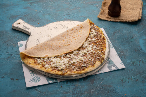 Image for 'منقوشة زعتر وجبنة بلدية' Item